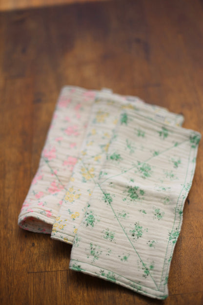 Vintage wild flowers dishcloth